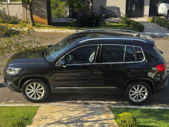 VOLKSWAGEN TIGUAN 2.0 TSI 16V TURBO GASOLINA 4P TIPTRONIC VOLKSWAGEN TIGUAN 2.0 TSI 16V TURBO GASOLINA 4P TIPTRONIC